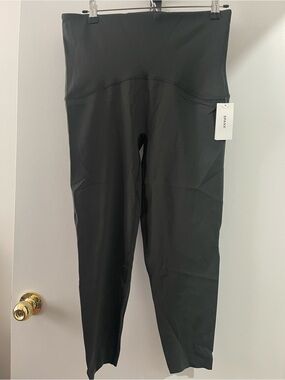 SPANX Essex Green Booty Boost 7/8 Length High-Waist Shaping Leggings